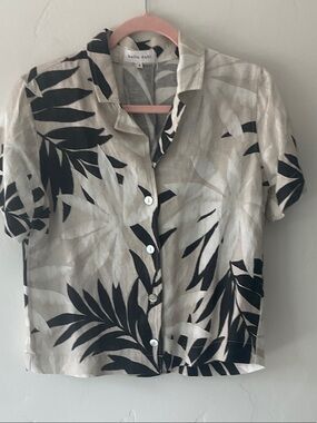 Bella Dahl crop blouse